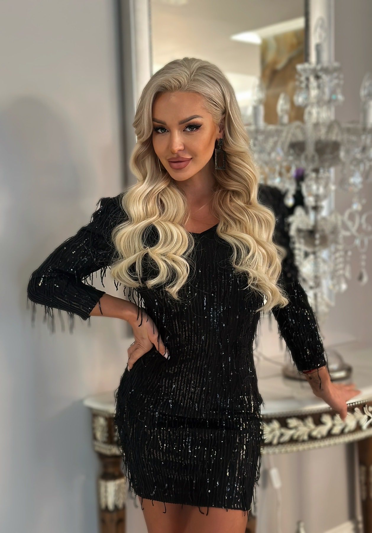 Рокля с пайети